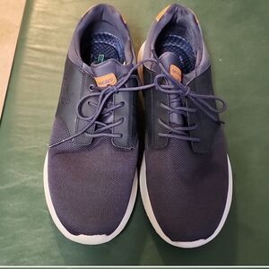 Sketchers men's size 12 memory foam gogamat arches running